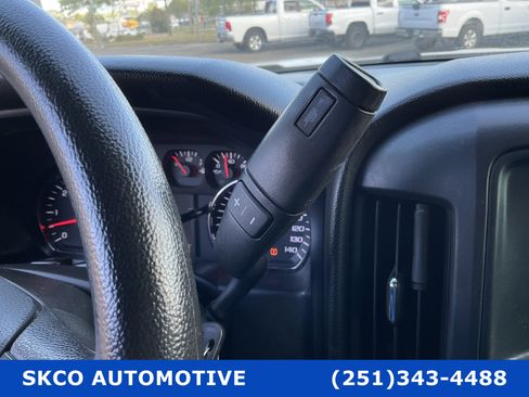 Used 2018 Chevrolet Silverado 1500 Custom w/ Custom Value Package image 23