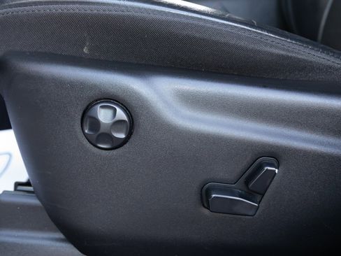 Used 2020 Jeep Grand Cherokee Altitude image 11