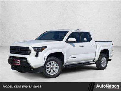 New 2025 Toyota Tacoma SR5