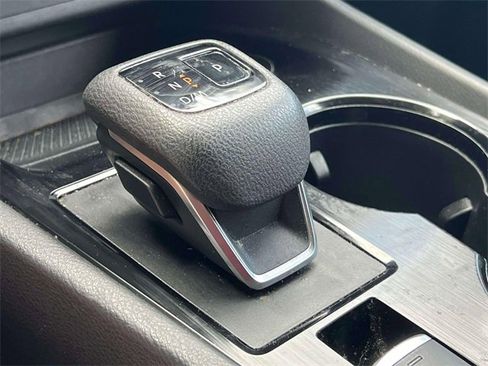 Used 2023 Nissan Rogue SV image 25