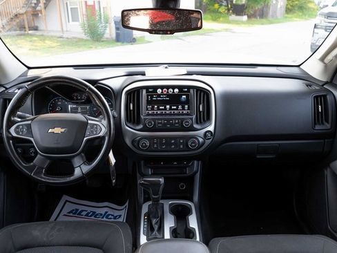 Used 2017 Chevrolet Colorado LT w/ LT Convenience Package image 13