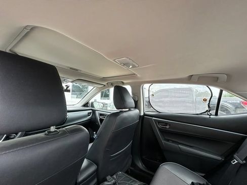 Used 2014 Toyota Corolla S FWD image 17