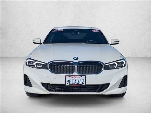 Used 2023 BMW 330i Sedan w/ Premium Package image 2