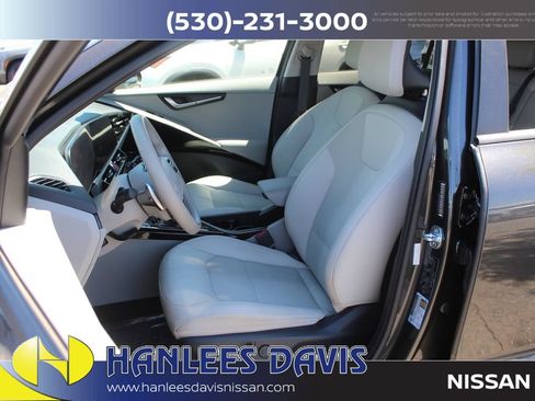 Used 2023 Kia Niro Wind FWD image 13