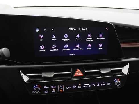 Used 2024 Kia Niro Wind w/ Wind Preserve Package FWD image 20