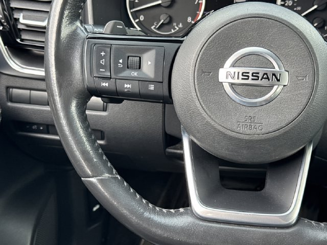 Used 2021 Nissan Rogue SV w/ Premium Package AWD/4WD image 16
