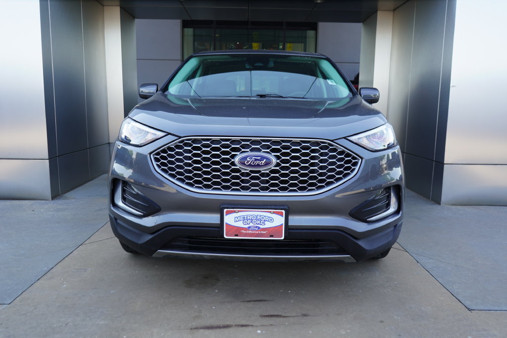 Certified 2024 Ford Edge SEL AWD/4WD image 4