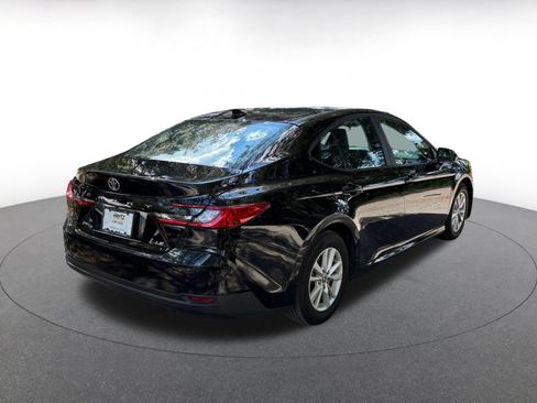 Used 2025 Toyota Camry LE FWD image 12