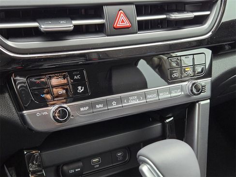 New 2026 Kia Seltos S image 14