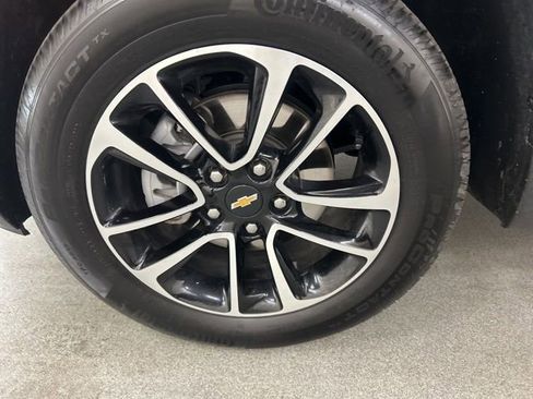 Used 2025 Chevrolet TrailBlazer LT AWD/4WD image 24