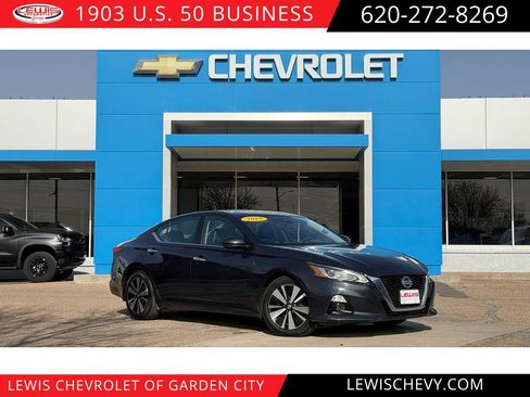 Used 2019 Nissan Altima 2.5 SL image 1