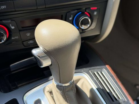 Used 2012 Audi A4 2.0T Premium Plus AWD/4WD image 32