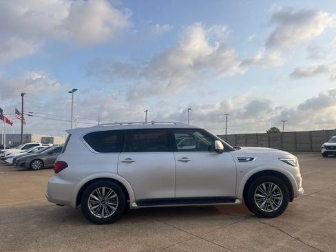 Used 2019 INFINITI QX80 Luxe w/ All-Season Package RWD image 23