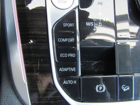 Used 2020 BMW X5 xDrive40i w/ Convenience Package image 56