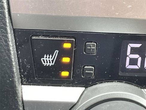 Used 2015 Subaru Outback 2.5i Premium image 23