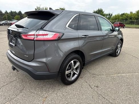 Certified 2023 Ford Edge SEL w/ Convenience Package AWD/4WD image 10