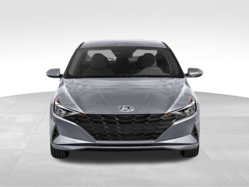 Used 2023 Hyundai Elantra SEL FWD image 7