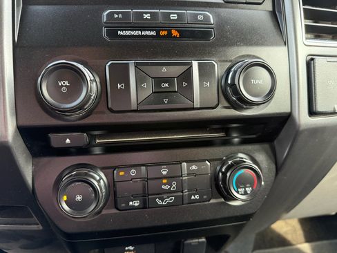 Used 2018 Ford F150 XLT w/ Equipment Group 301A Mid image 31