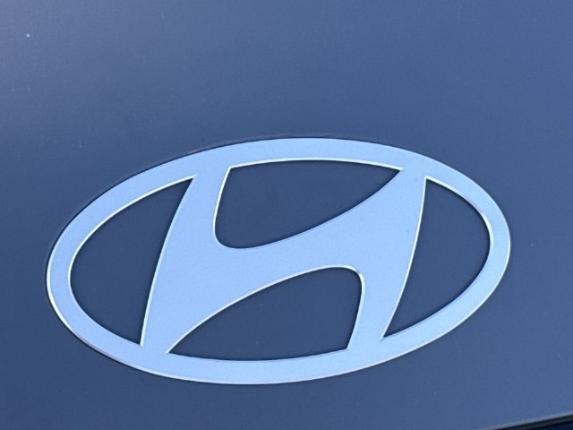 Used 2025 Hyundai Sonata SEL FWD image 32