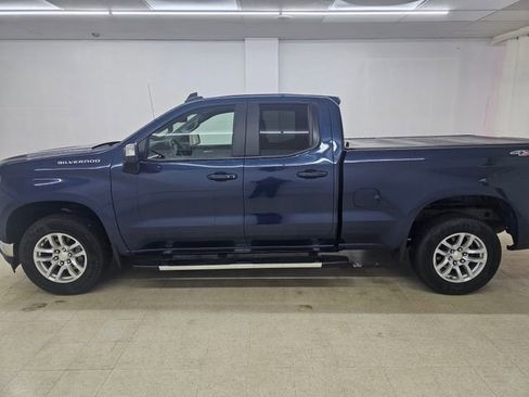 Used 2022 Chevrolet Silverado 1500 LT AWD/4WD image 19