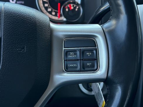 Used 2018 RAM 2500 Laramie w/ Sport Appearance Group AWD/4WD image 12