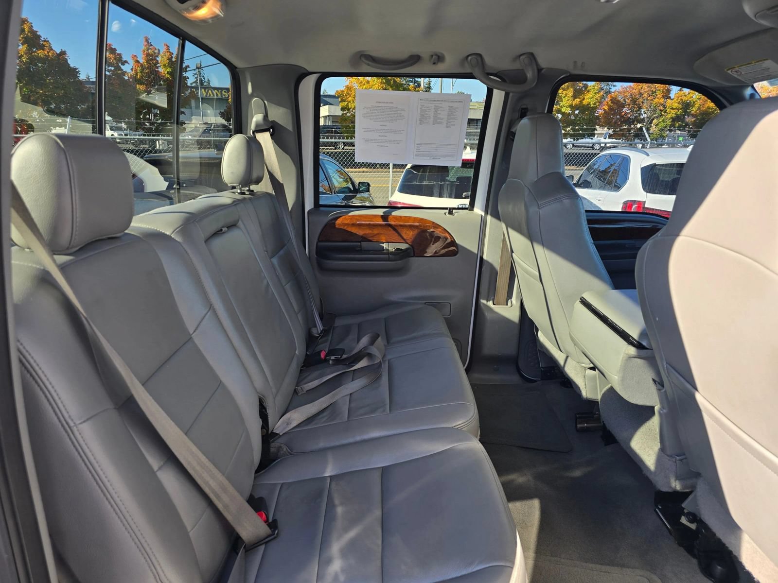Used 2004 Ford F350 Lariat AWD/4WD image 12