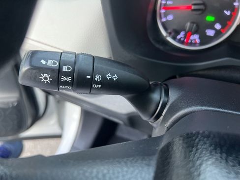 Used 2019 Toyota RAV4 XLE image 33
