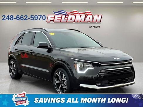 Used 2024 Kia Niro EX Touring FWD image 8