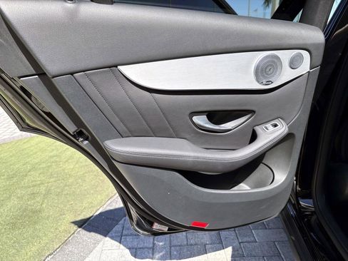 Certified 2020 Mercedes-Benz GLC 300 image 12
