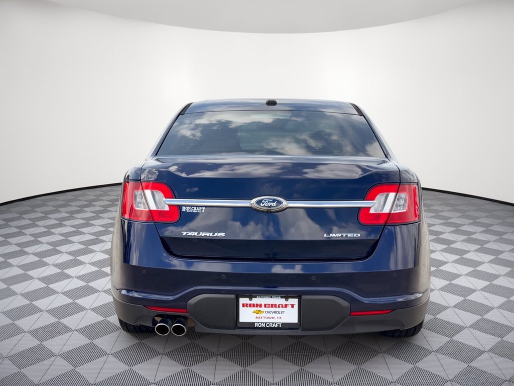 Used 2011 Ford Taurus Limited w/ 303A Rapid Spec Order Code FWD image 11