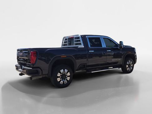 Used 2025 GMC Sierra 2500 Denali w/ Max Trailering Package AWD/4WD image 5