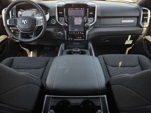New 2026 RAM 1500 4x4 Crew Cab image 15