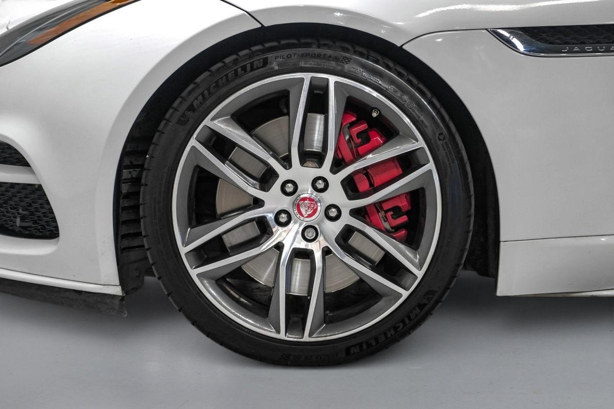 Used 2019 Jaguar F-TYPE R AWD/4WD image 58
