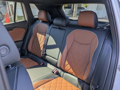 New 2026 Volkswagen Tiguan SEL R-Line image 14