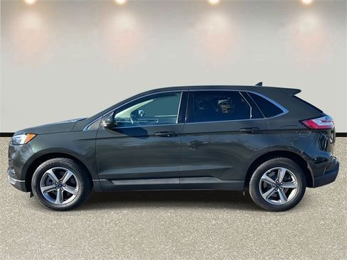 Used 2022 Ford Edge SEL w/ Convenience Package image 8