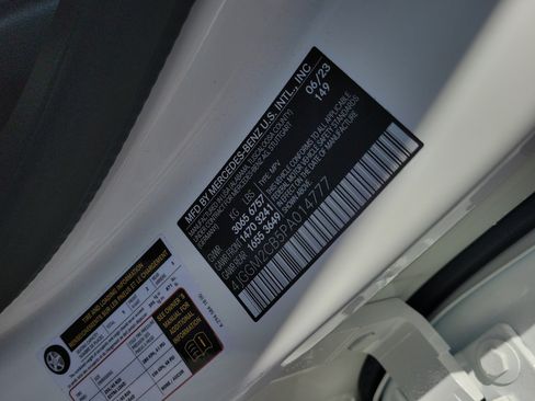 Certified 2023 Mercedes-Benz EQE 500 4MATIC SUV image 34