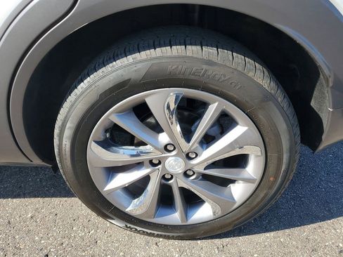 Certified 2023 Buick Encore GX Essence w/ Advanced Technology Package AWD/4WD image 35