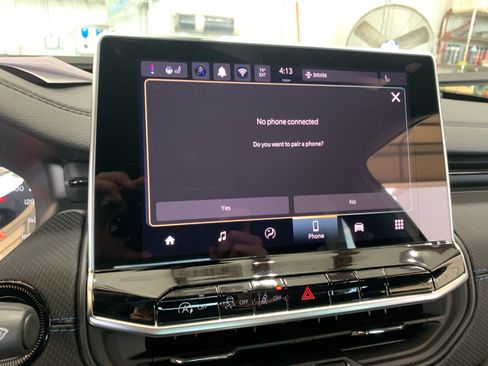 New 2026 Jeep Compass Latitude AWD/4WD image 30