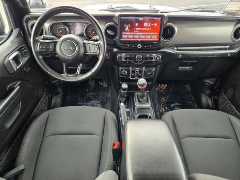 Used 2021 Jeep Wrangler Unlimited Sport image 20