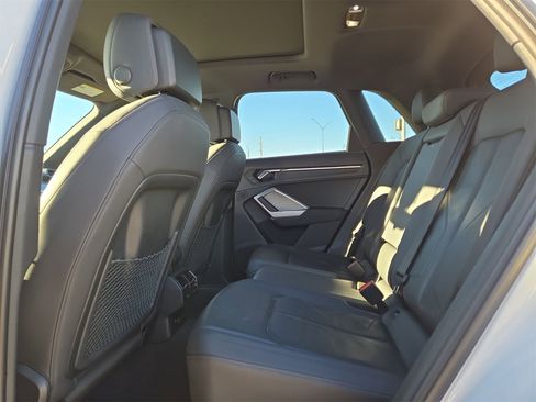 Used 2024 Audi Q3 2.0T Premium image 13