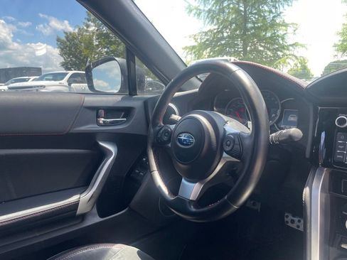 Used 2020 Subaru BRZ Limited RWD image 27