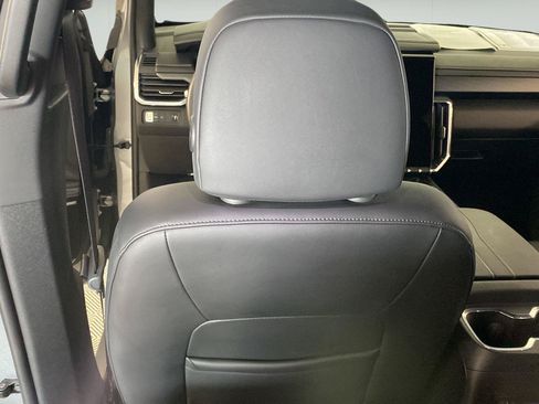 Used 2024 GMC Acadia Elevation w/ Black Edition FWD image 27