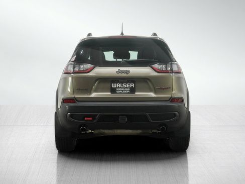 Used 2020 Jeep Cherokee Trailhawk w/ Comfort/Convenience Group AWD/4WD image 4