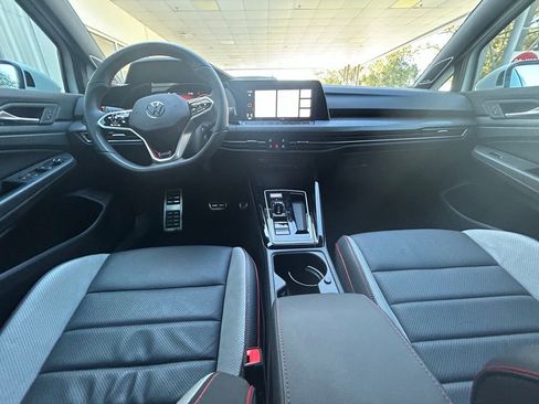 Used 2023 Volkswagen GTI Autobahn image 10