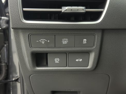Used 2024 Hyundai Sonata SEL FWD image 15