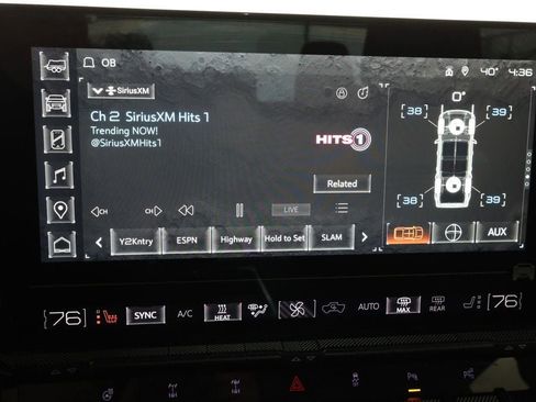 Used 2024 GMC Hummer EV 2X w/ Extreme Off-Road Package image 16