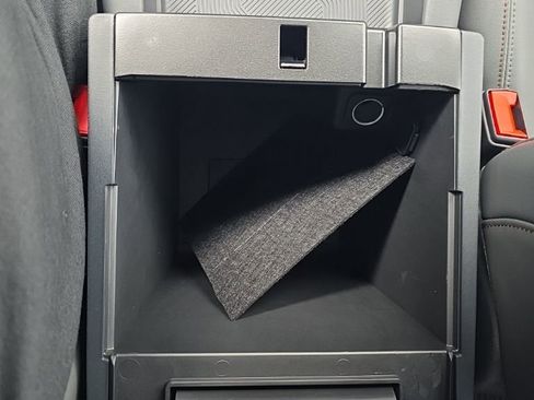 New 2026 Ford Explorer Active image 26