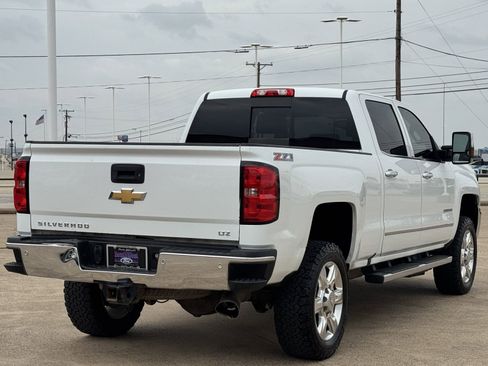 Used 2017 Chevrolet Silverado 2500 LTZ w/ Duramax Plus Package image 4