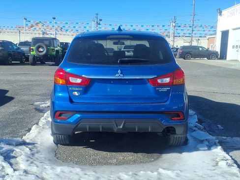 Used 2019 Mitsubishi Outlander Sport ES image 4