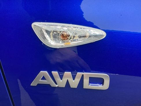 Used 2022 Kia Seltos LX image 32